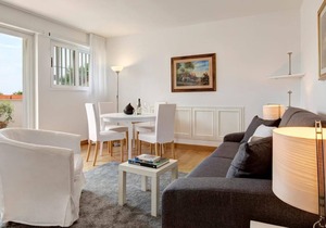 Piccolomini San Peter Terrace Flat