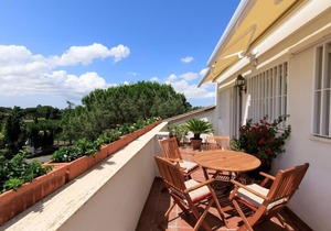 Piccolomini San Peter Terrace Flat