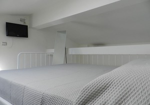Regarda - modern studio The Beach with lake view near the beach