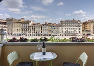 Romantic Ponte Vecchio View