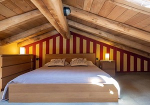Rosso by Interhome