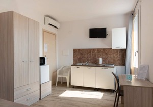 SAN VINCENZO ROOMS VIGONZA- Room 7