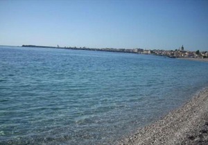 SANT ANNA DI MASCALI BIVANO ARREDATO FRONTE MARE CON TERRAZZA