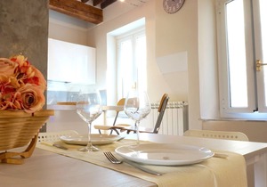 Simonetta Apartment - Two Bedroom Apartment, Sleeps 3
