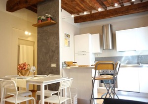 Simonetta Apartment - Two Bedroom Apartment, Sleeps 3
