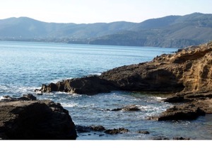 Single house, 6 pax, 150 mt to the sea