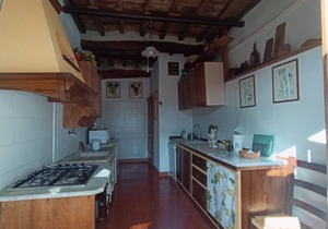 Stone Farmhouse in Chianti Hill between Florence, Siena private veranda and lake