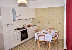 Studio Green Marine- Palme- Ismare-12 by Interhome
