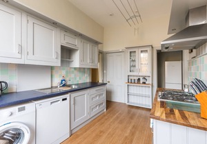 Stunning 3 Bedroom Flat in Bruntsfield
