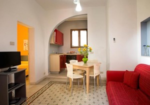 the flowered courtyard srl
