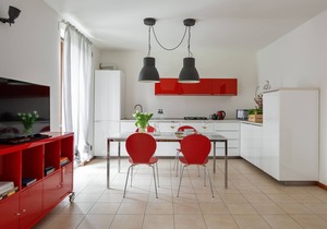 Three-room 6 bed garden small pool garage wifi Gardasee