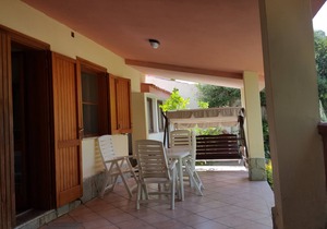 Unmissable apartment with garden 100mt from the sea, Campulongu - ground floor