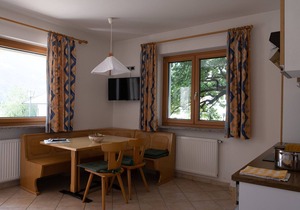 Vacation apartment/apartment for 5 guests with 65m² in Parcines (127602)
