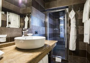 Via Veneto Suites