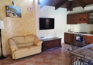 Villa Concetta - Sorrento centre, with pool, garden, parking, BBQ, WiFi