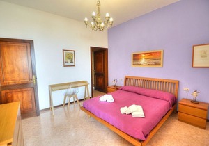 Villa Laila Grande, fully refundable with voucher*: A charming two-story villa which faces the sun and the sea, with Free WI-FI.