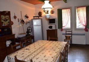 Villa with garden and splendid panorama, only a few kilometers from the coast