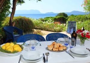 Vista Tavolara 2 by Interhome