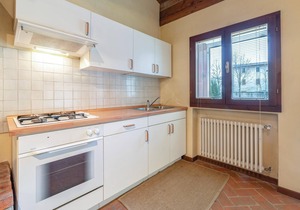 Walk in a beautiful park, along a tree-lined avenue and through an Italian garden and past a long st