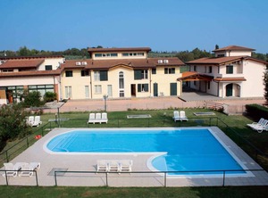 Holiday Residency Il Colombaro | Cunettone-villa