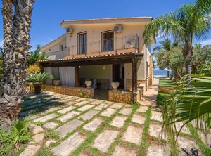 Accommodation Altavilla Milicia | Torre Colonna-sperone