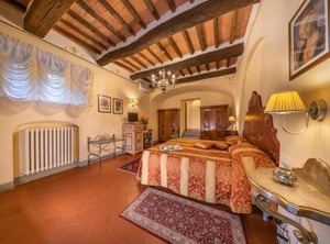 Villa Borgo San Pietro | Il Borgo