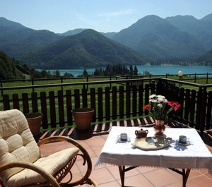 Holiday Pur Persons Bedrooms 