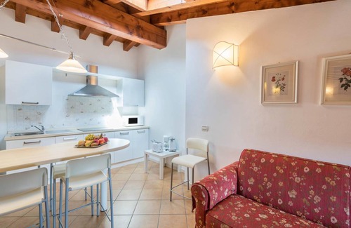 San Felice del Benaco Apartment | 100 m² Apartment ∙ 3 bedrooms ∙ 7 guests