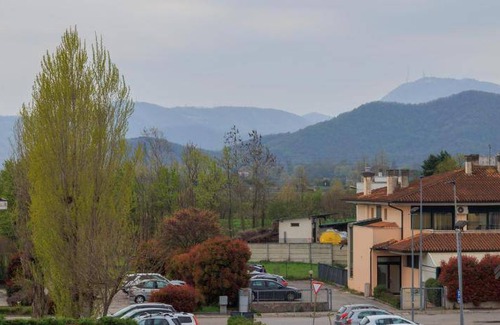 Due Carrare Apartment | 100 m² Apartment ∙ 2 bedrooms ∙ 6 guests