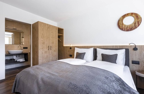 Ortisei Apartment | 100 m² Apartment ∙ 3 bedrooms ∙ 7 guests