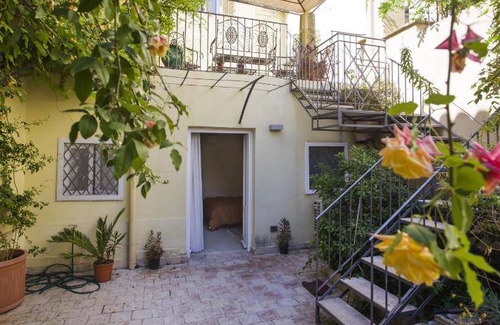 Monte di Pieta Bed & Breakfast | 100 m² Bed and breakfast ∙ 127 guests