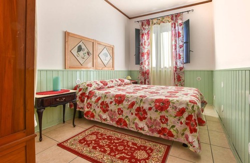 Paterno House | 100 m² House ∙ 1 bedroom ∙ 6 guests