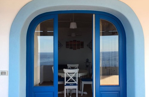 Malfa House | 100 m² House ∙ 2 bedrooms ∙ 7 guests