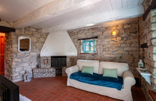 Montegrimano House | 100 m² House ∙ 2 bedrooms ∙ 4 guests