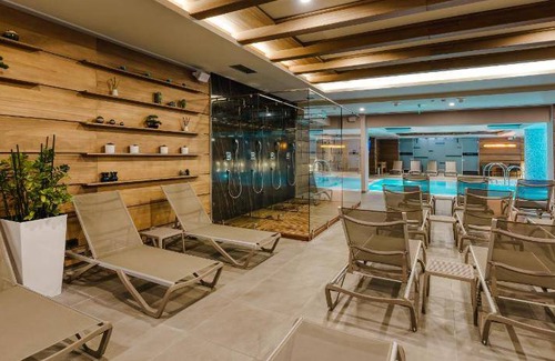 Kopaonik Hotel | 105 m² Hotel ∙ 2 bedrooms ∙ 8 guests