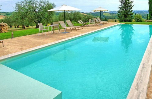 Sarteano Villa | 1050 m² Villa ∙ 13 bedrooms ∙ 26 guests