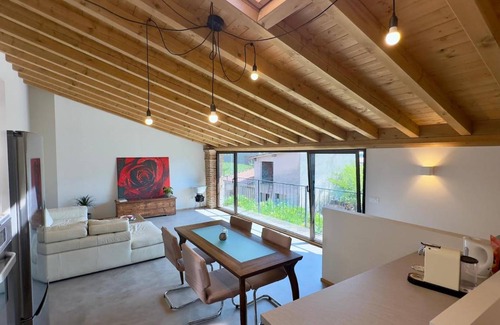 Bornato Apartment | 110 m² Apartment ∙ 2 bedrooms ∙ 6 guests