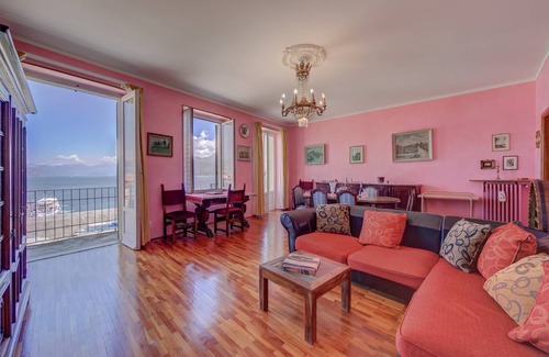 Stresa Apartment | 110 m² Apartment ∙ 3 bedrooms ∙ 6 guests