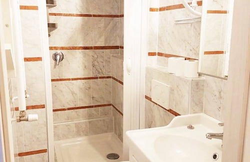Sant' Ambrogio Other | 110 m² Shared room ∙ 1 bedroom ∙ 1 guest