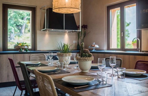 Urbania Villa | 112 m² Villa ∙ 4 bedrooms ∙ 10 guests