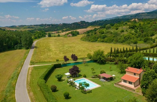 Terranuova Bracciolini Villa | 120 m² Villa ∙ 3 bedrooms ∙ 4 guests