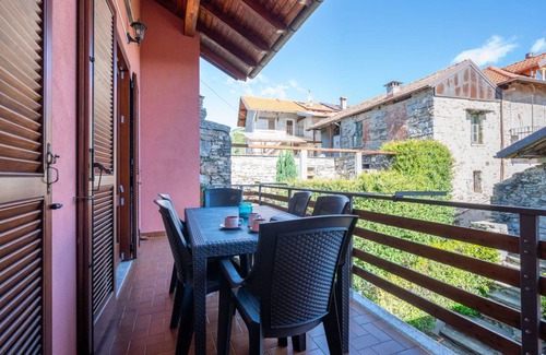 Pella Other | 120 m² Accommodation ∙ 2 bedrooms ∙ 6 guests