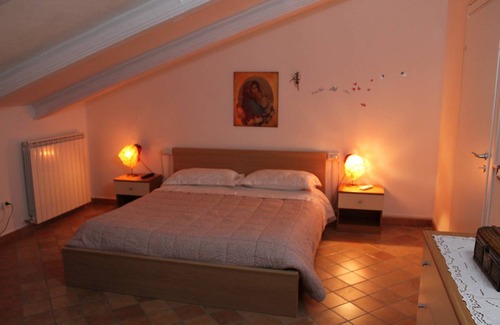 Frontone Apartment | 120 m² Apartment ∙ 3 bedrooms ∙ 6 guests