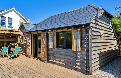 Widemouth Bay Cabin | 120 m² Cabin ∙ 2 bedrooms ∙ 4 guests
