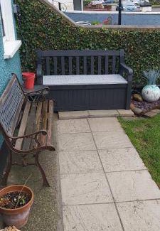 Carrickfergus Apartment | 128 m² Apartment ∙ 3 bedrooms ∙ 6 guests