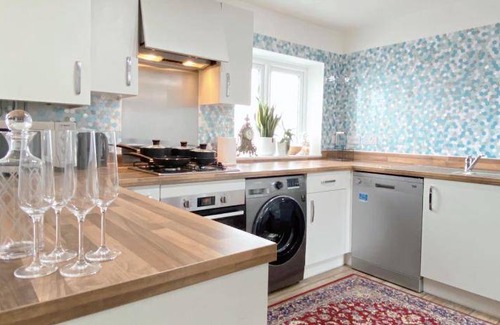 Bicester House | 129 m² House ∙ 2 bedrooms ∙ 8 guests