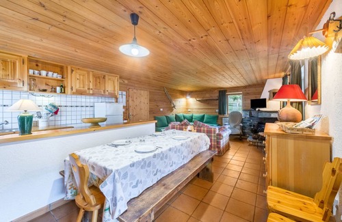 Antey-Saint-Andre Ski Chalet | 130 m² Chalet ∙ 6 bedrooms ∙ 12 guests