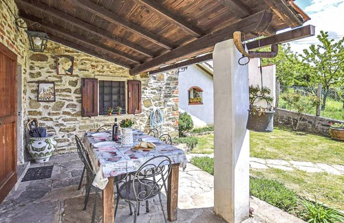 Saturnana House | 140 m² House ∙ 2 bedrooms ∙ 4 guests