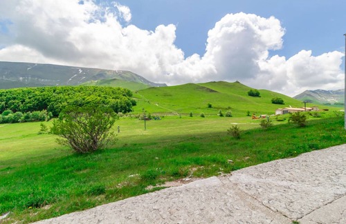 Bolognola Other | 150 m² Accommodation ∙ 3 bedrooms ∙ 8 guests