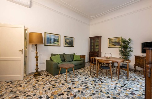 Santa Croce Apartment | 150 m² Apartment ∙ 3 bedrooms ∙ 6 guests